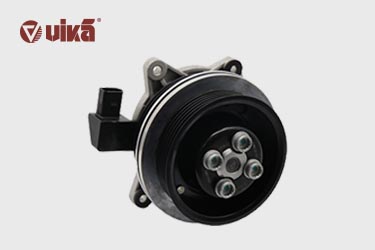 What are the symptoms of a broken water pump on a car?