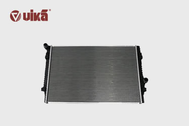 What are possible reasons for rapid water consumption of an automotive radiator?