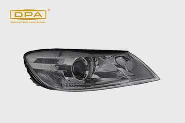 What are possible reasons for failure of a headlight to light up?