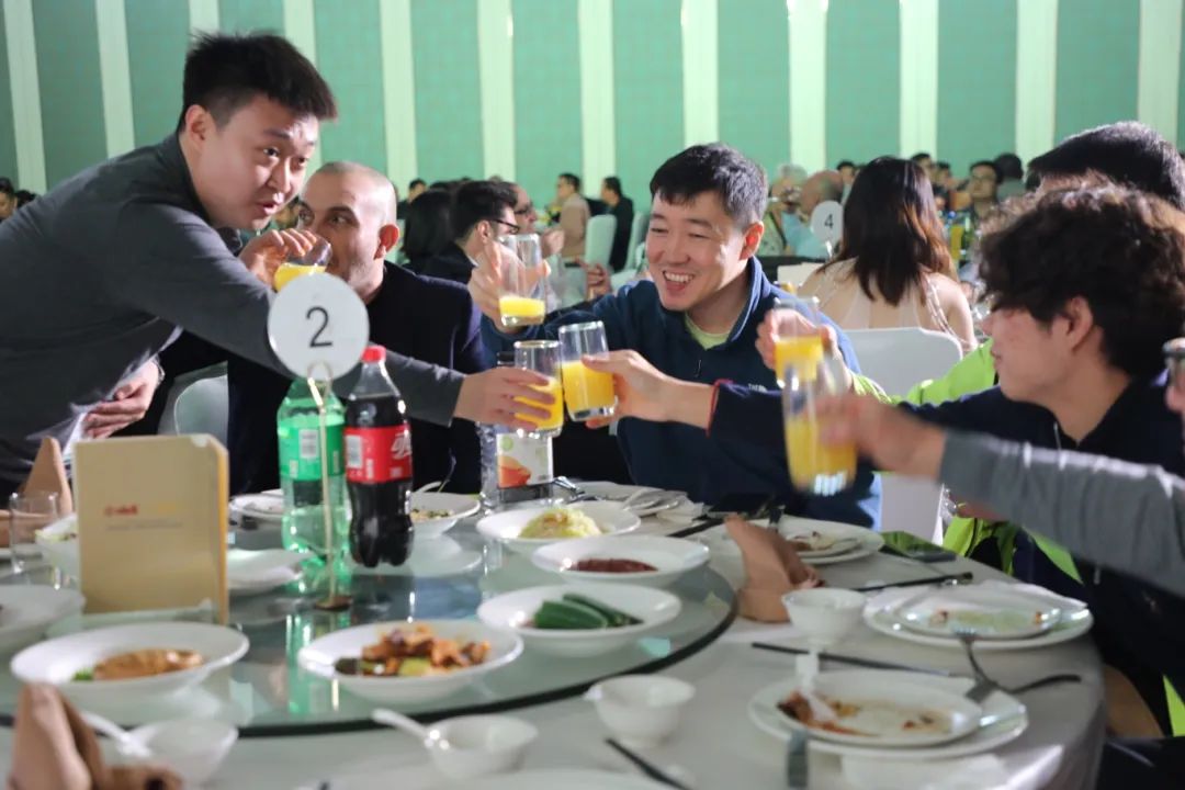 vika DPA宝马&梅赛德斯奔驰车型业务推荐会暨客户答谢晚宴